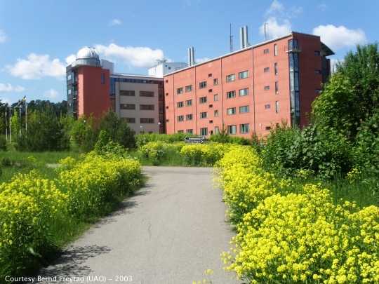 Ångströmlaboratoriet och Westerlund teleskopet