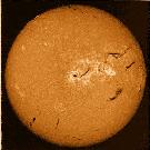 Solen i H-alfa-ljus